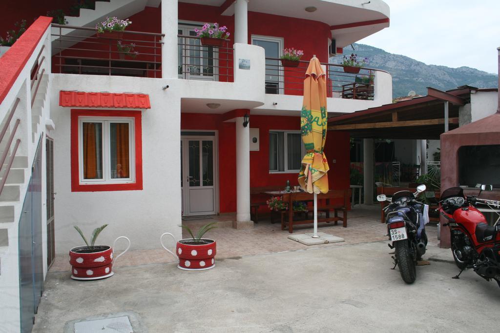 Lukic Apartmani Bar Luaran gambar