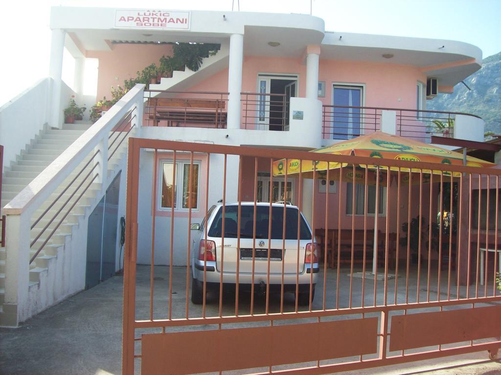 Lukic Apartmani Bar Luaran gambar