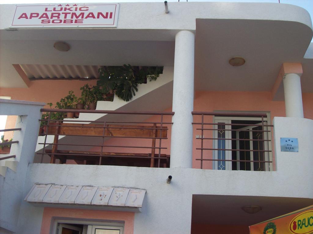 Lukic Apartmani Bar Luaran gambar