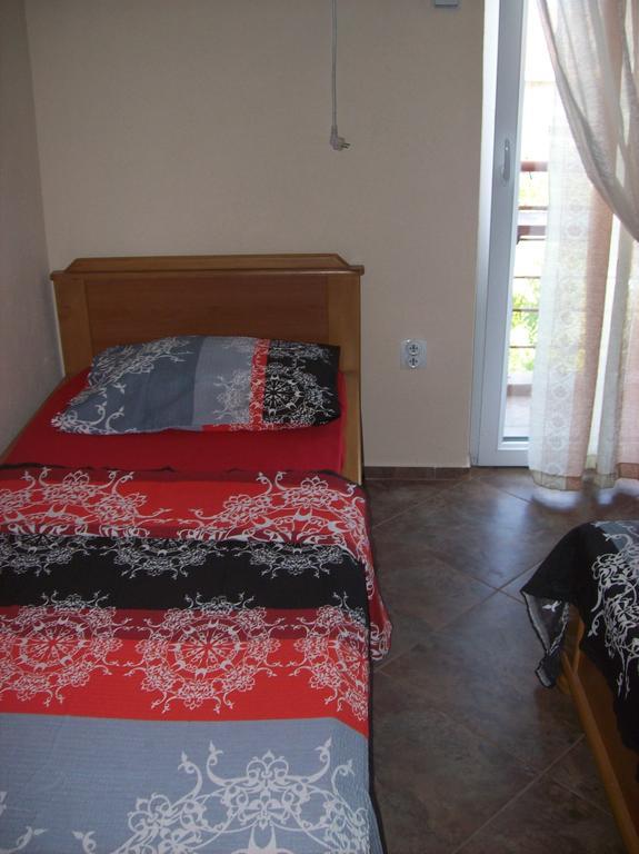 Lukic Apartmani Bar Luaran gambar