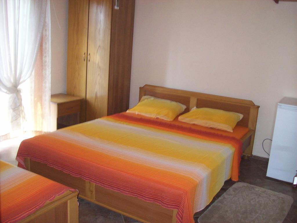 Lukic Apartmani Bar Luaran gambar