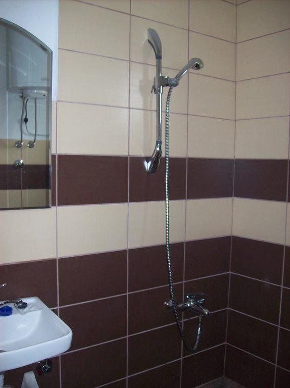 Lukic Apartmani Bar Bilik gambar