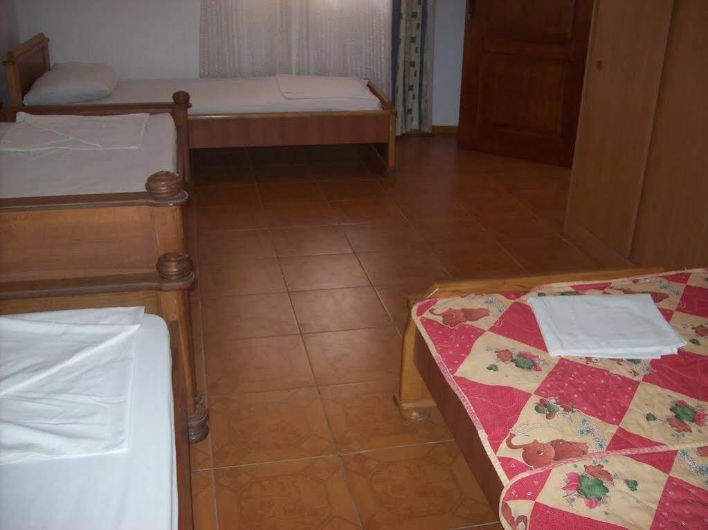 Lukic Apartmani Bar Luaran gambar